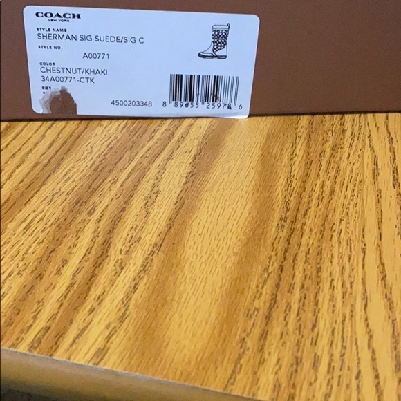 Coach Brown Signature Boot - Picture 4 of 5